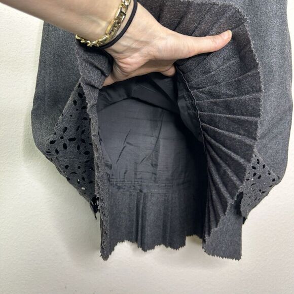 Cynthia Steffe Laser Cut Layered Ruffle Pleated Hem Pocketed Gray Wool Dress 2 - Picture 7 of 14